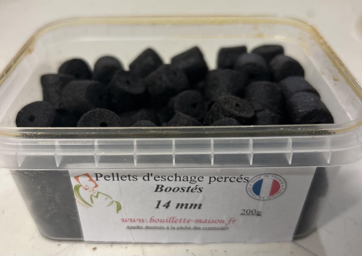 pellets percés